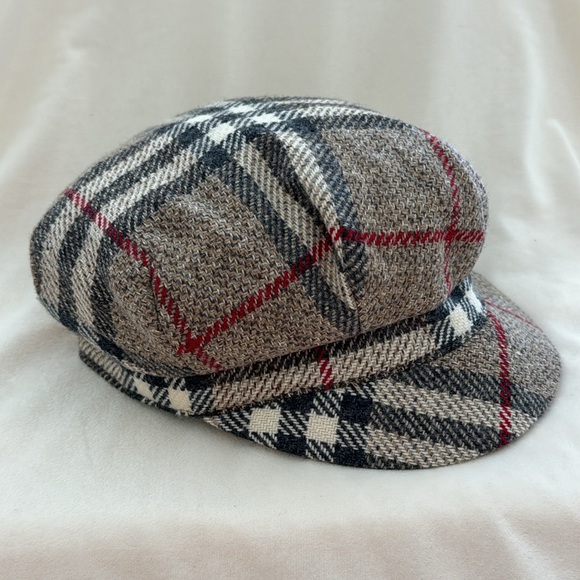 Burberry Hat - Picture 1 of 10